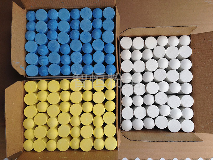 Coarse chalk (10) Coarse chalk (10)